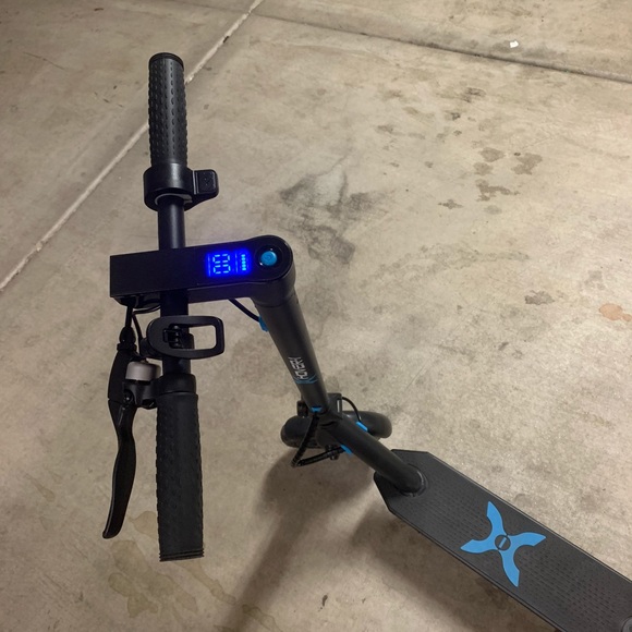 NWOT Hover1 Motorscooter - Picture 2 of 10